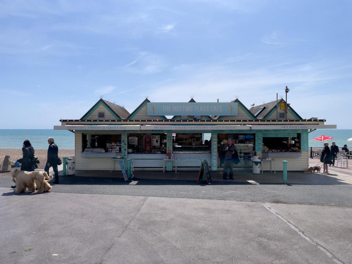Appartamento Deco Seafront - By My Getaways Hove Esterno foto